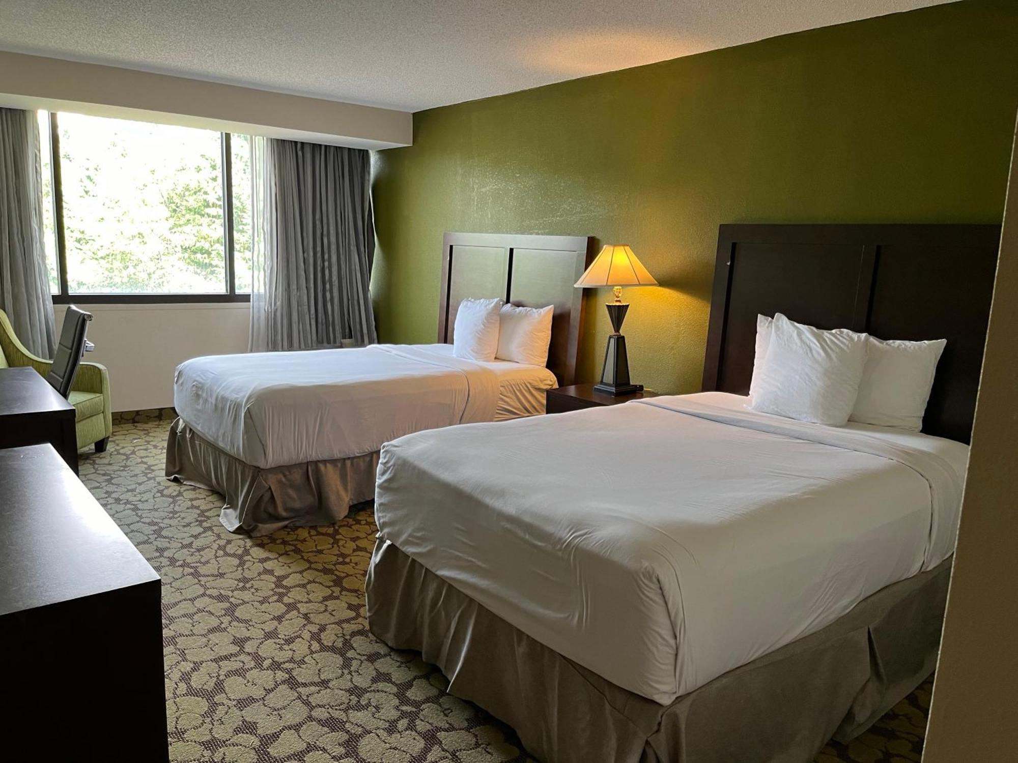 Hotel Ramada Plaza By Wyndham Charlotte South End Airport Zewnętrze zdjęcie