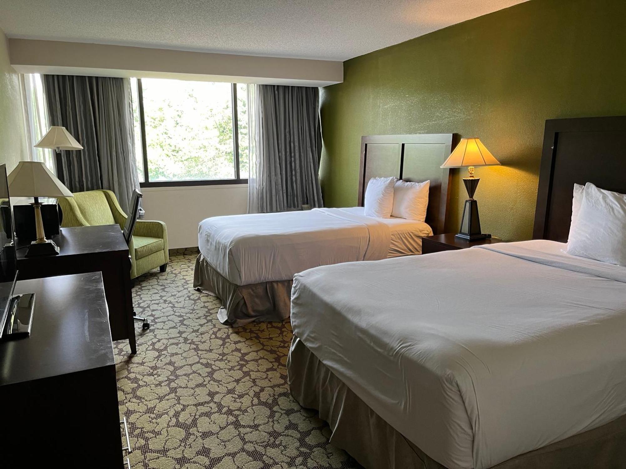 Hotel Ramada Plaza By Wyndham Charlotte South End Airport Zewnętrze zdjęcie