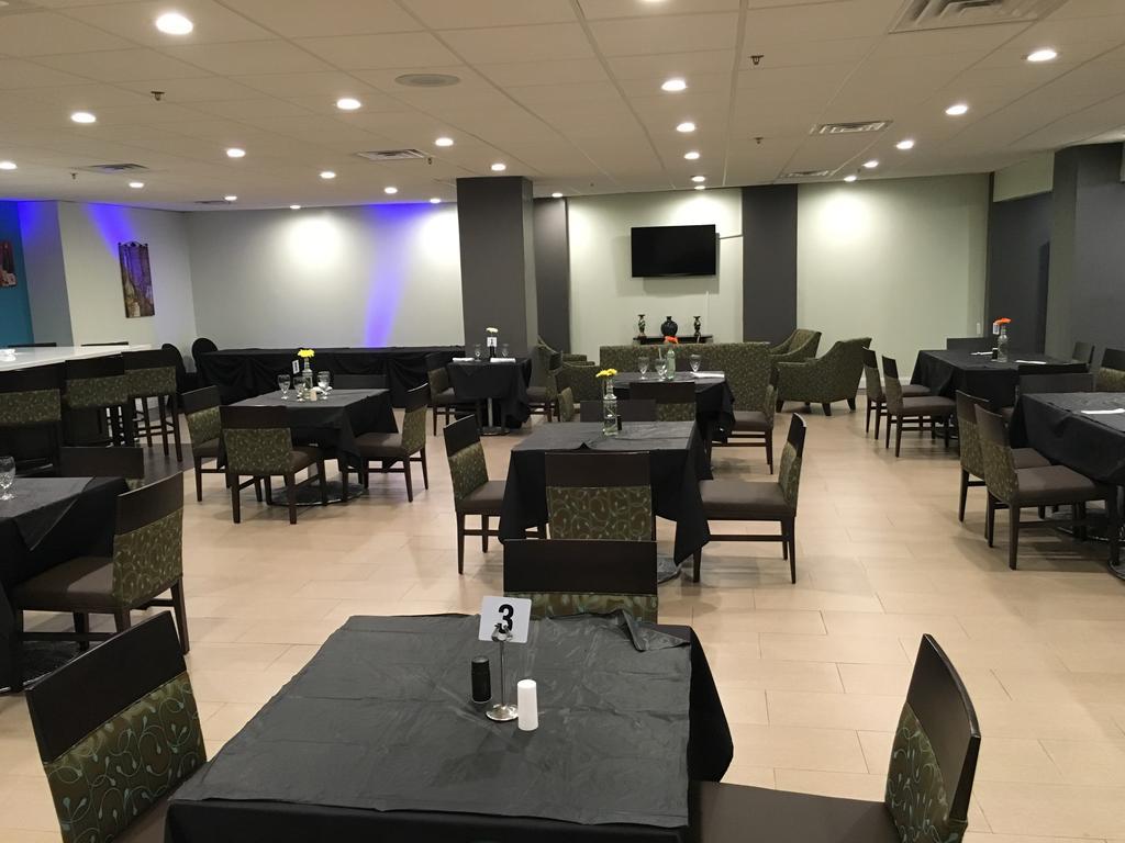 Hotel Ramada Plaza By Wyndham Charlotte South End Airport Zewnętrze zdjęcie
