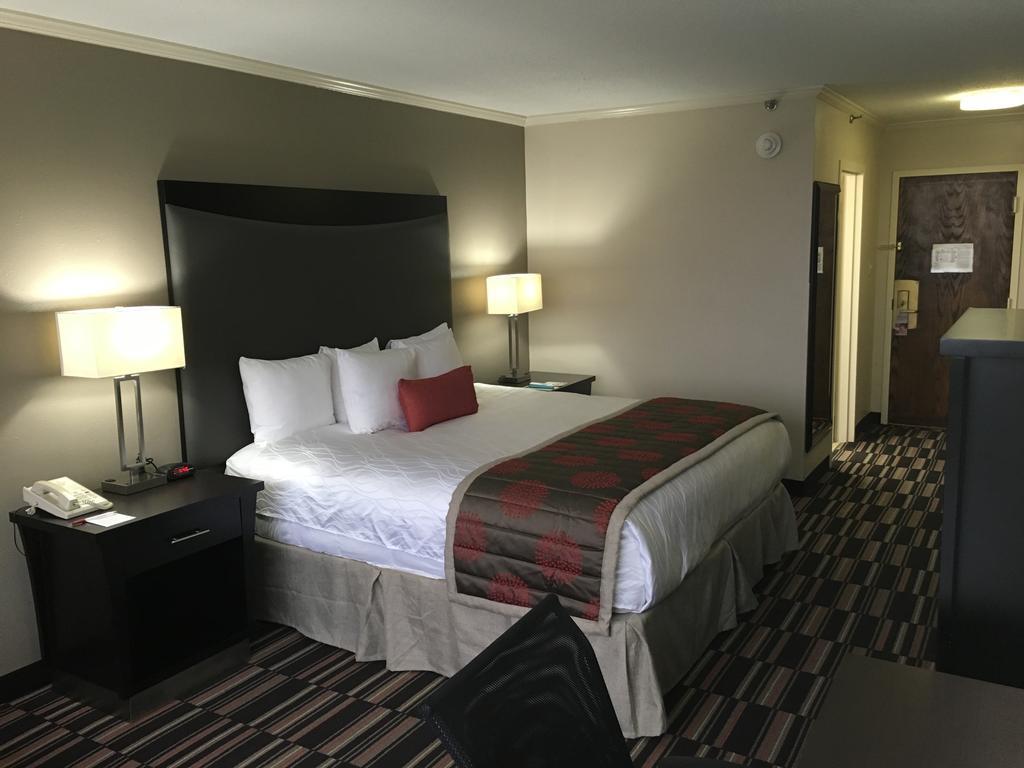 Hotel Ramada Plaza By Wyndham Charlotte South End Airport Zewnętrze zdjęcie